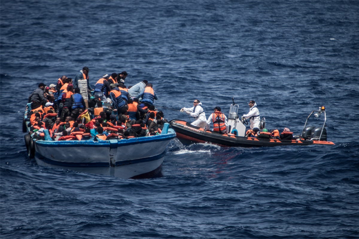 Slideshow-MOAS-The-loss-of-life-at-sea-01.jpg