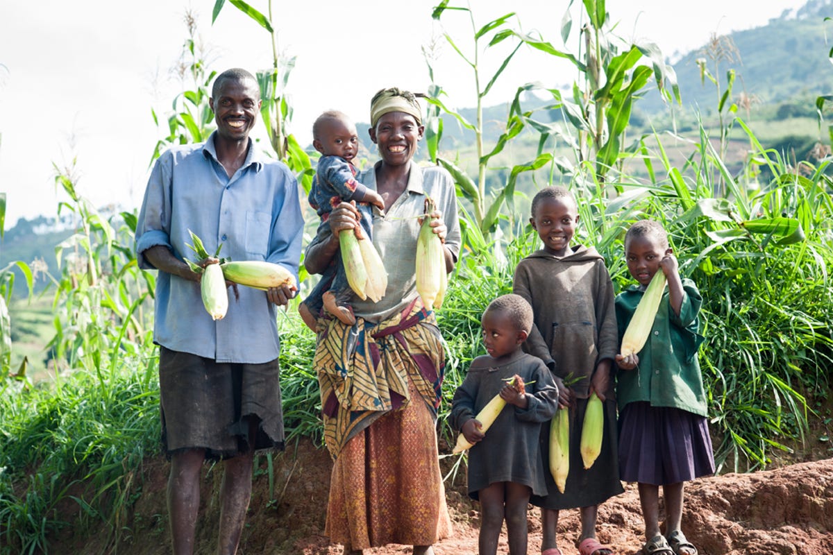 Slideshow-One-Acre-Fund-Strong-families-03.jpg
