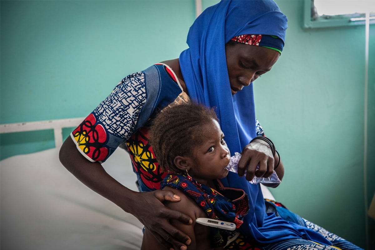 Slideshow-MSF-Essential-care-06.jpg