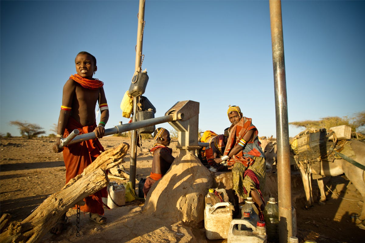 Slideshow-THE-BOMA-Project-Women-fight-extreme-poverty-03.jpg