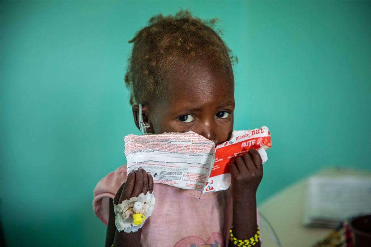 Slideshow-MSF-Essential-care-01.jpg