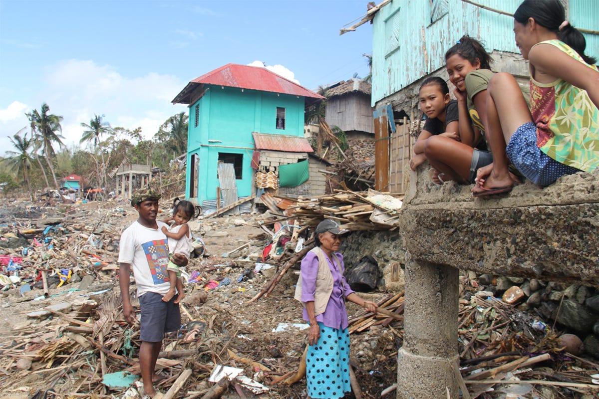 Slideshow-Action-Against-Hunger-emergency-Saving-lives-restoring-dignity-06.jpg