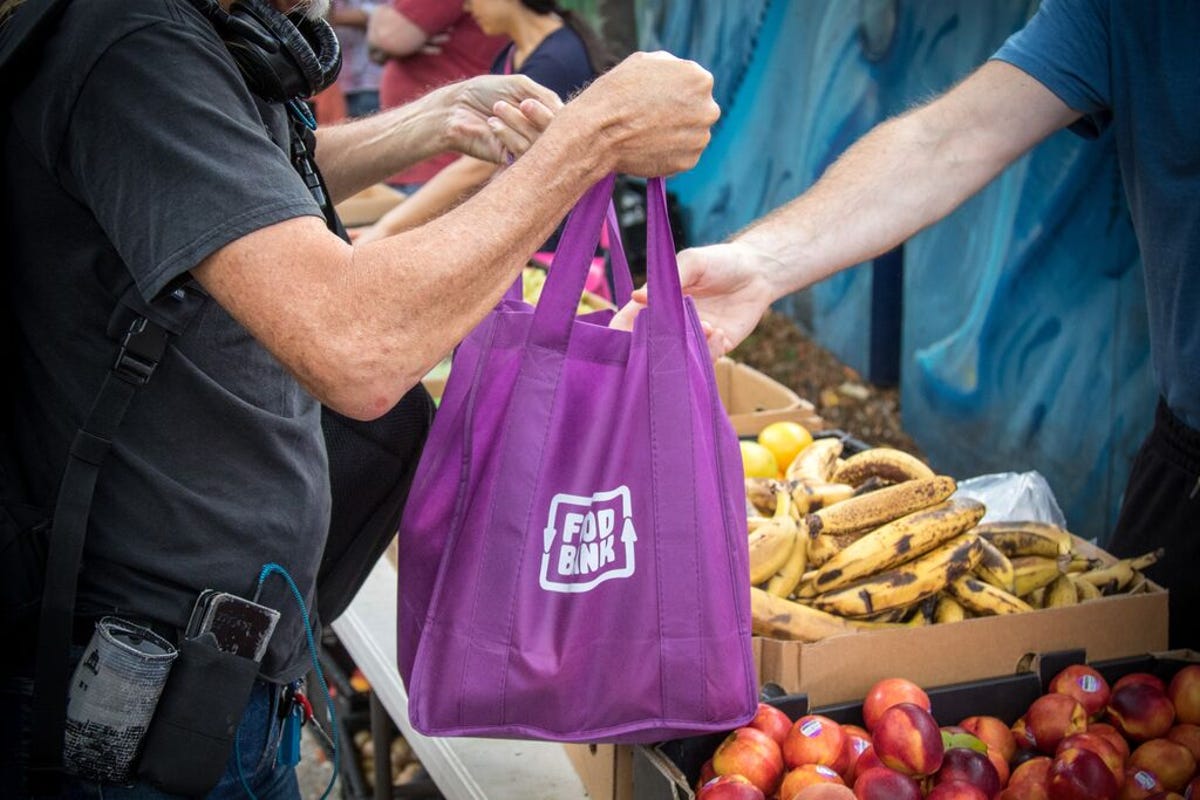 medium-FOODBANK_AUSTRALIA_2021_01.jpg